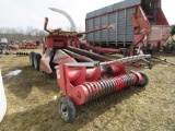 Gehl 1065 Chopper w/3 Row Corn Head & Hay Head