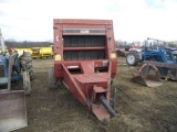 C/IH 8430 Round Baler