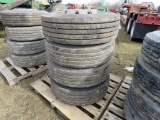 4 Tires and Rims 265/70R19.5