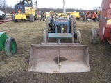 Fordson Suer Dexta Tractor w/Loader