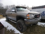 2000 GMC Crew Cab Pickup Truck w/Cap