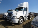 2009 Freightliner Columbia Road Truck