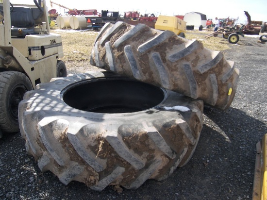 2 Tires 20.8R42