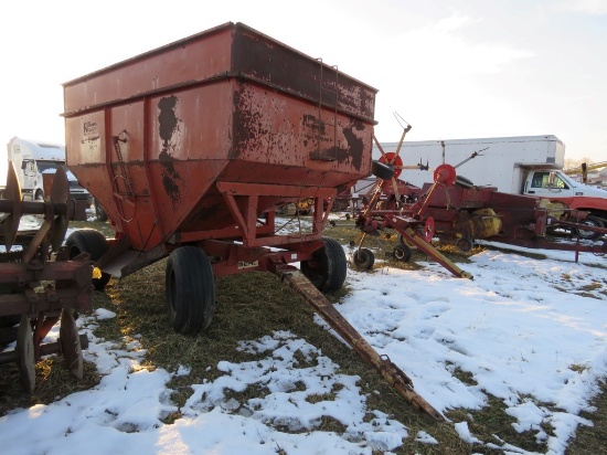 Kilbros 350 Gravity Wagon w/Gehl Gear