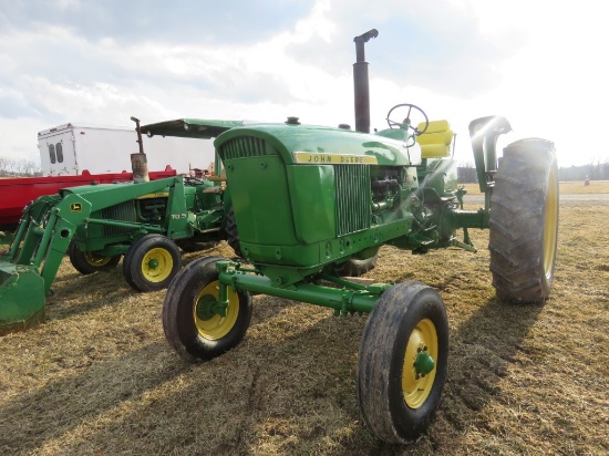 JD 2510 Tractor