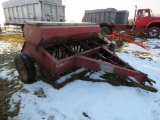 IH 510 Grain Drill 14 Disc w/Grass Box