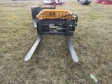 NEW Wolverine Hyd Adjusting Pallet Forks