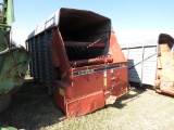 Gehl 970 Forage Box