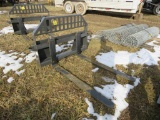 NEW Heavy Duty 4000lb Pallet Forks w/Steps