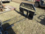 NEW Heavy Duty 4000lb Pallet Forks w/Steps