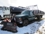1990 Chevrolet 3500 Dump Truck w/Boxx V Plow