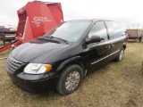 2007 Chrysler Town & Country Mini Van
