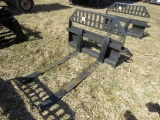 NEW QT 4000lb Pallet Forks w/Steps