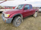 2000 Toyota Tacoma Truck