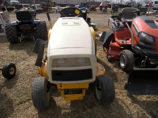 CC 1440 Lawn Tractor