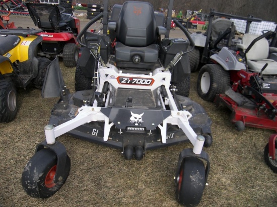 Bobcat ZT 7000 Zero-Turn