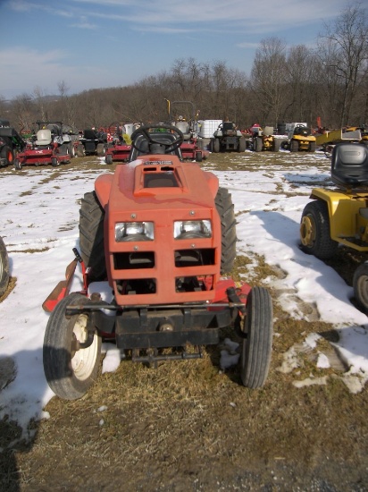Power King 1618 Lawn Tractor