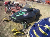 Arctic Cat 440 Snow Mobile