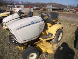 CC 1641 Lawn Tractor