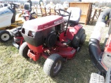 Wheel Horse 416-8 Lawn Tractor