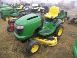 JD 120 Lawn Tractor