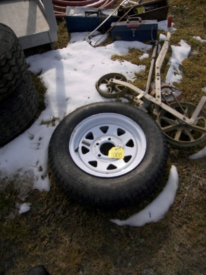 175/80 D13 Tire and Rim