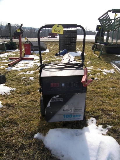 Traveller 100 Amp Battery Charger