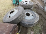 11R22.5 Tire with Rim