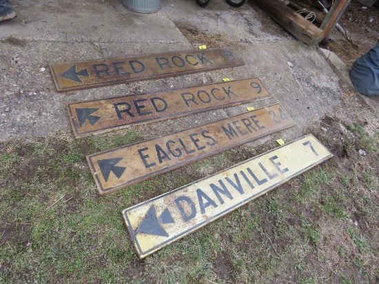 Eagles Mere Road Sign