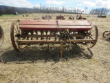 Ontario 9ft Grain Drill w/Grass Boxes