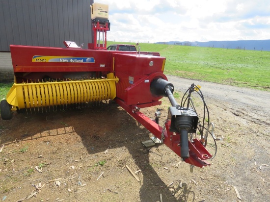 2018 NH BC5070 Square Baler w/72 Thrower & Gandy Applicator