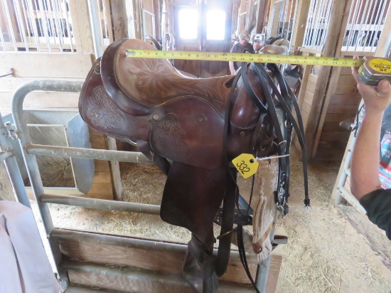 15inch Western Saddle w/Bridle