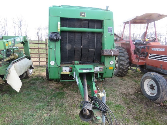 JD 456 Round Baler w/Hydro Tie