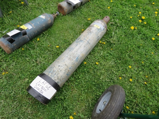 Large Carbon Dioxide Tank