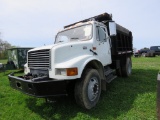 2001 International S/A 9ft Dump Truck