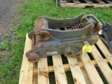 Mechanical Backhoe Pin Grabber