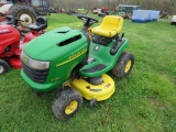 JD L100 Lawn Tractor w/42inch Deck