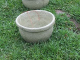 Concrete Pot (MUST BUY LOT 829 & 830)