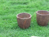 Concrete Pot (MUST BUY LOT 831 & 832)