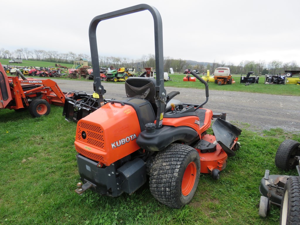 Kubota ZD331 Zero Turn Mower w/72inch Commerical Proxibid