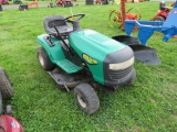 Weed Eater Lawn Tractor w/38inch Deck