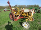 IH Cub Tractor w/5ft Sickle Bar Mower
