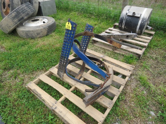 Fuel Tank Steps