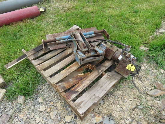 Truck Hoist & Pump
