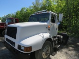 1997 Navistar International 8200 Road Truck