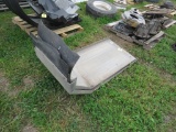 2 Fenders