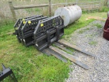 NEW 4000lb Pallet Forks