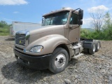 2005 Freightliner Day Cab Truck