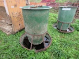 Osborn 8 hole Round Pig Feeder