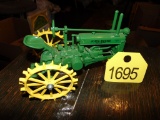 1/16 scale JD G Tractor